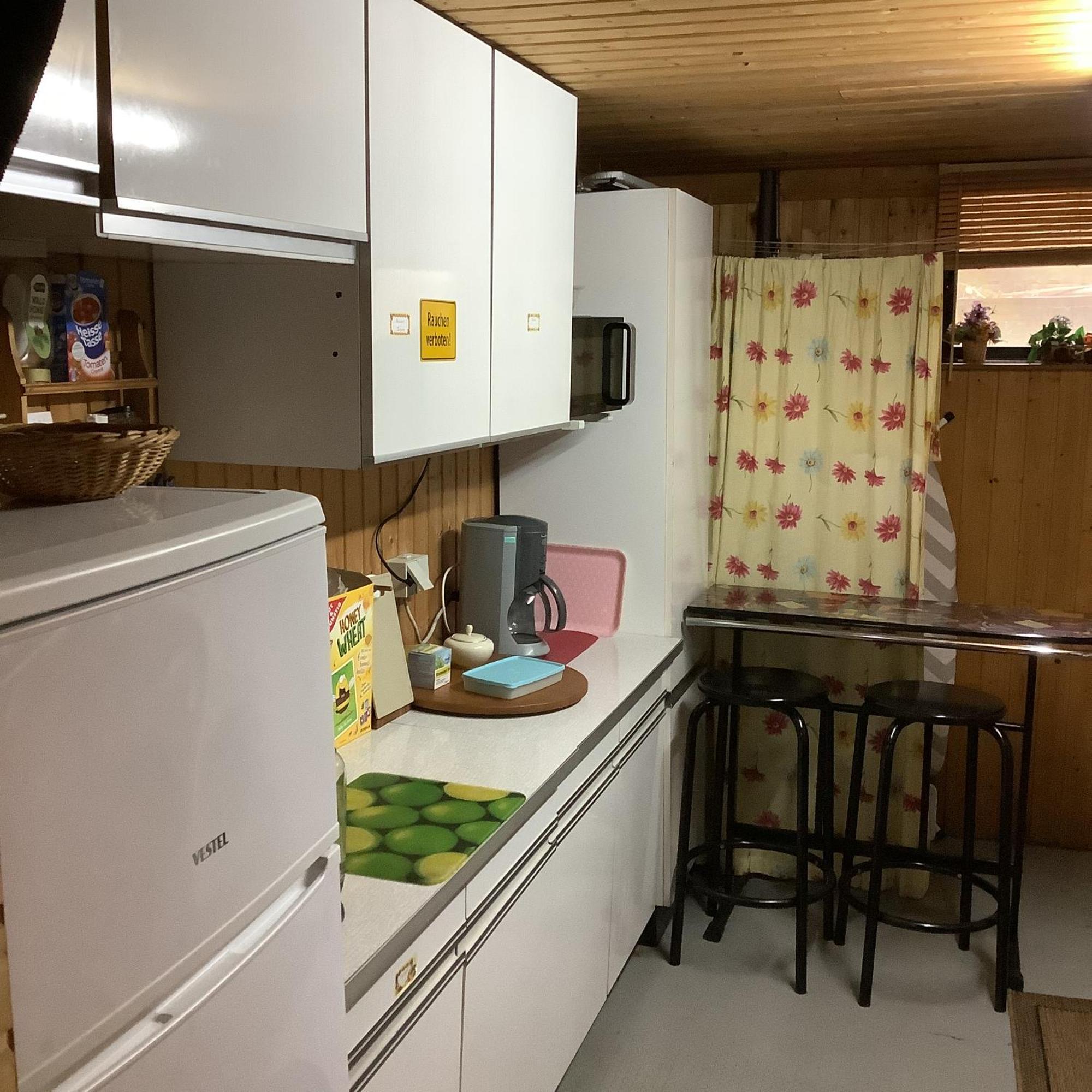 Schoenes Zimmer Im Seterant/Untergeschoss إسن المظهر الخارجي الصورة